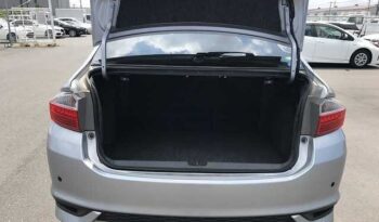 2019 Honda Grace Hybrid full
