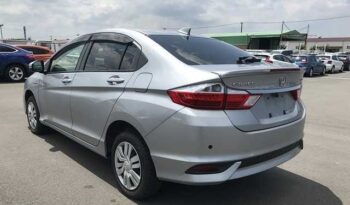 2019 Honda Grace Hybrid full