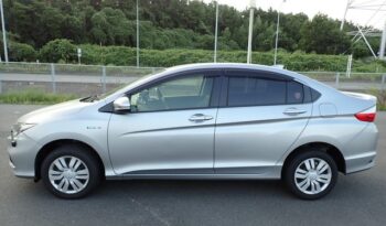 2019 Honda Grace Hybrid full