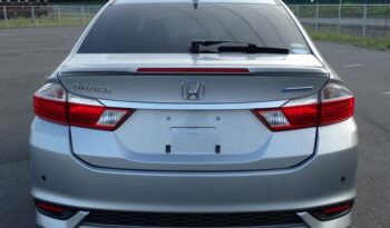 2019 Honda Grace Hybrid full