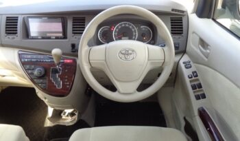 2016 Toyota Isis full