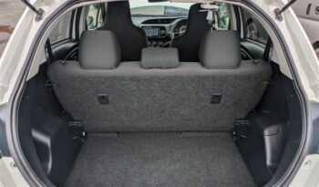 2019 Toyota Vitz full