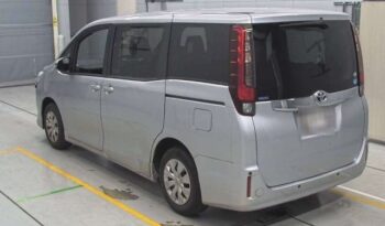 2016 Toyota Noah full