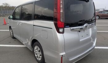 2016 Toyota Noah full