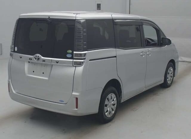 2020 Toyota Voxy full