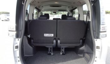 2020 Toyota Voxy full