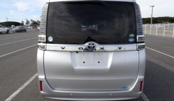 2020 Toyota Voxy full