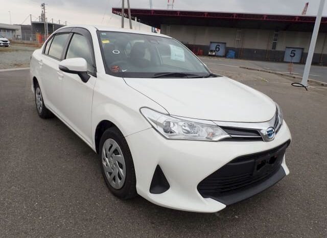2021 Toyota Corolla Axio Hybrid full