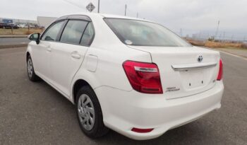 2021 Toyota Corolla Axio Hybrid full