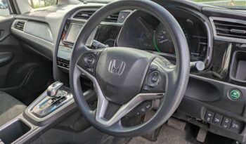 2019 Honda Fit Shuttle Hybrid full