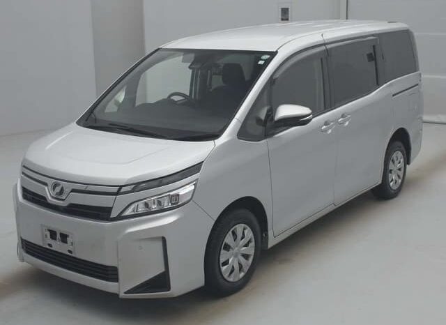 2020 Toyota Voxy full