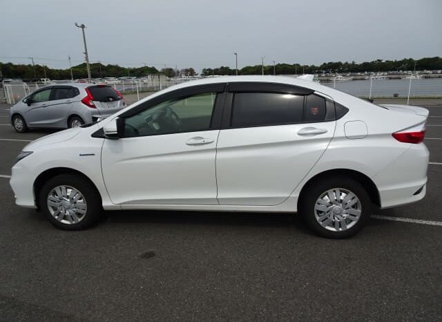 2020 Honda Grace Hybrid full