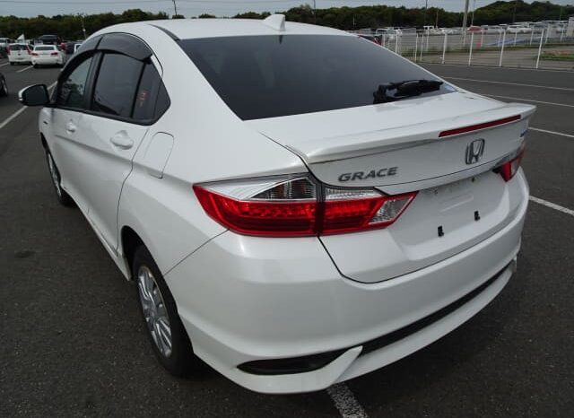2020 Honda Grace Hybrid full