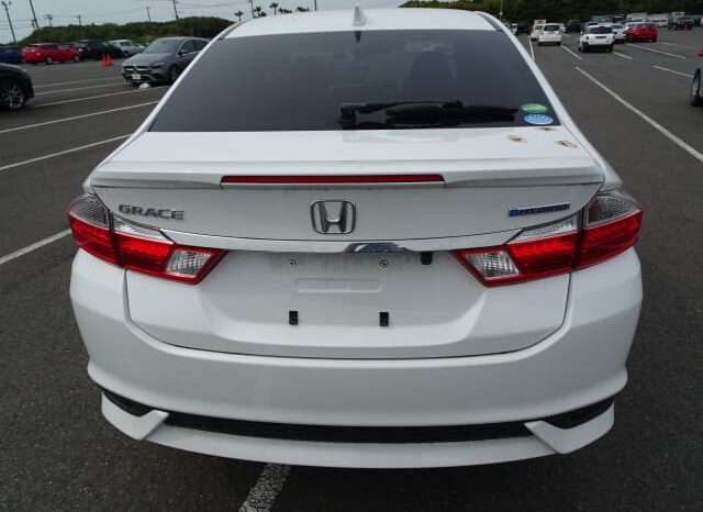 2020 Honda Grace Hybrid full