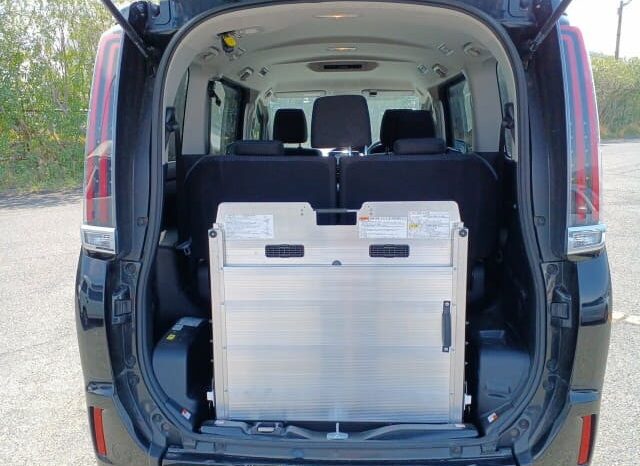 2020 Toyota Noah full