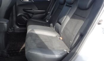 2022 Honda Fit Shuttle Hybrid full