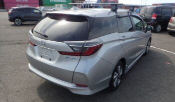 2022 Honda Fit Shuttle Hybrid full