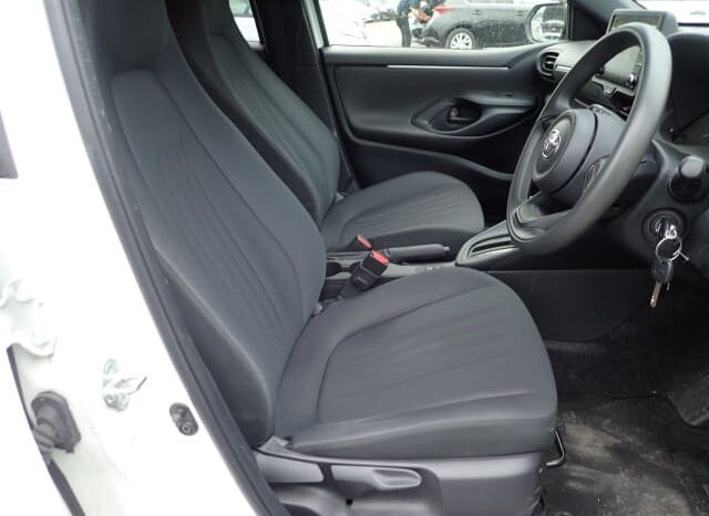 2020 Toyota Yaris full