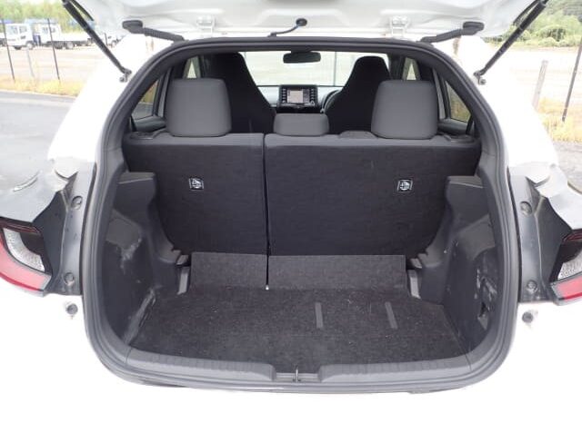 2020 Toyota Yaris full