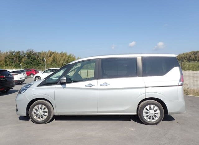 Nissan Serena full