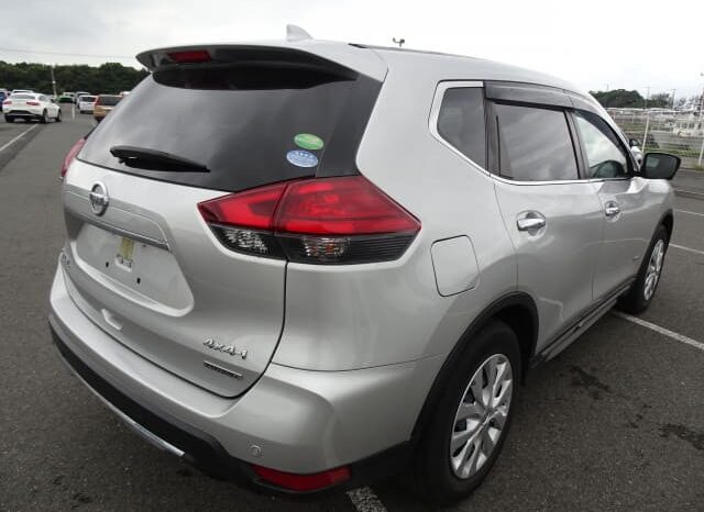 2020 Nissan X-Trail Hybrid full