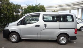 2020 Nissan NV200 full