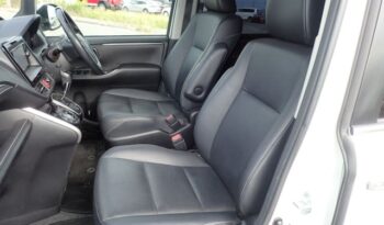 2015 Toyota Esquire full