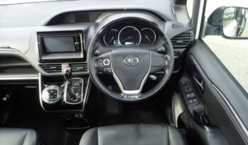 2015 Toyota Esquire full