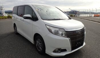 2015 Toyota Esquire full