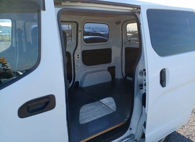 2020 Nissan NV200 full