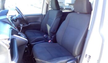 2016 Toyota Esquire full