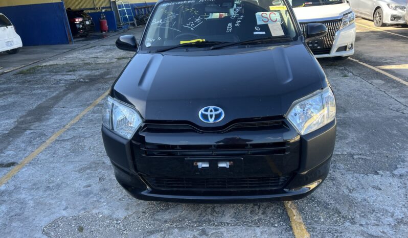 2022 Toyota Probox Hybrid full