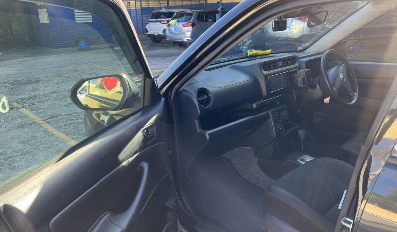 2022 Toyota Probox Hybrid full