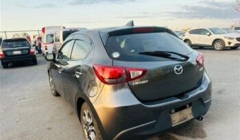 2017 Mazda Demio (Touring) full