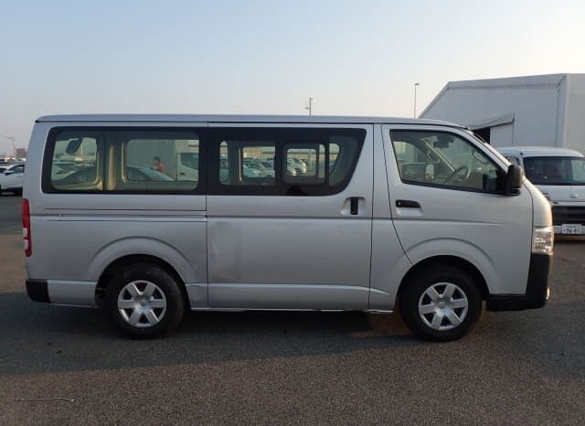 2020 Toyota Hiace full