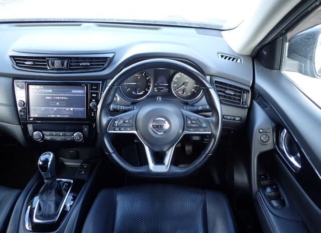2021 Nissan X-Trail Hybrid full