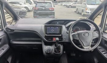 2020 Toyota Voxy full
