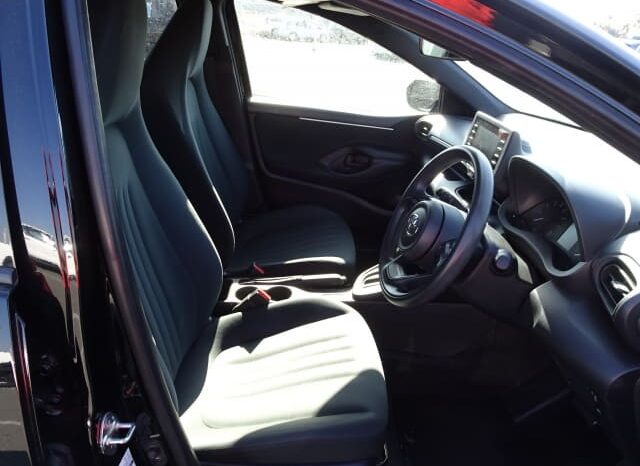 2022 Toyota Yaris full
