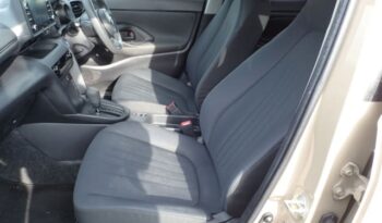 2022 Toyota Yaris Cross Hybrid full