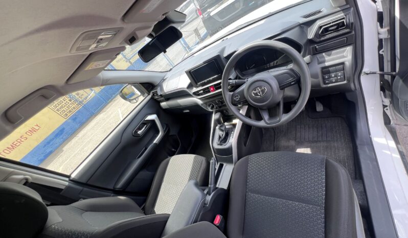 2023 Toyota Raize full