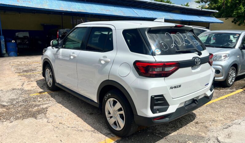 2023 Toyota Raize full
