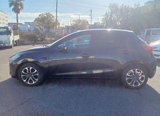 2016 Mazda Demio full