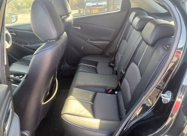 2016 Mazda Demio full