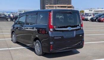 2016 Toyota Esquire Hybrid full
