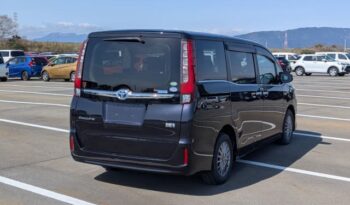 2016 Toyota Esquire Hybrid full