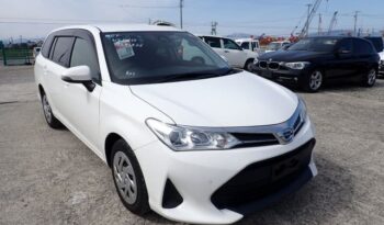 2021 Toyota Corolla Fielder Hybrid full