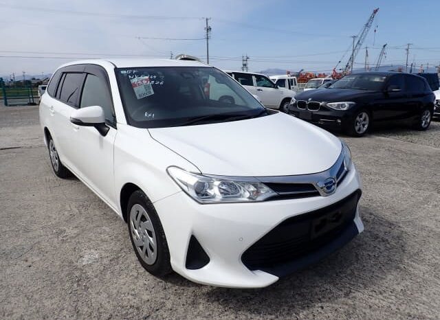 2021 Toyota Corolla Fielder Hybrid full
