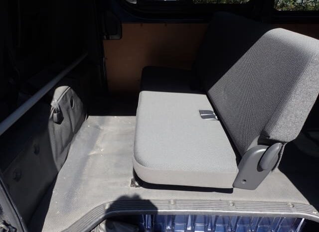 2021 Toyota Hiace DX full