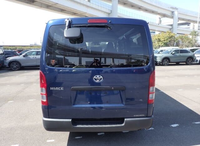 2021 Toyota Hiace DX full