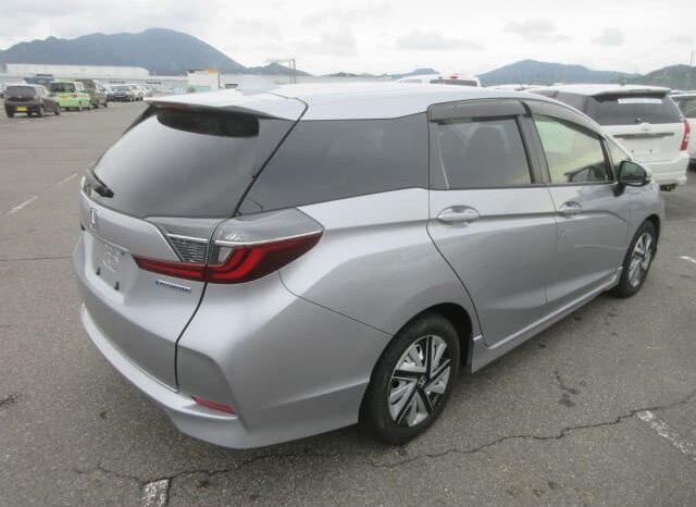 2022 Honda Fit Shuttle Hybrid full